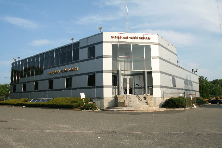 99 Revere Beach Parkway (17-35)