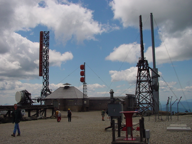 WMTW Building and Yankee Power House