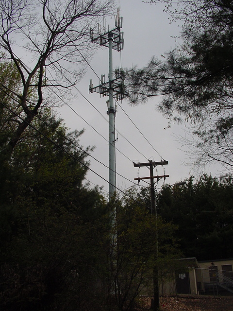 WWPT (90.3 Westport) tower