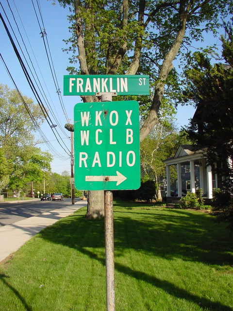 This way to WKOX and WCLB