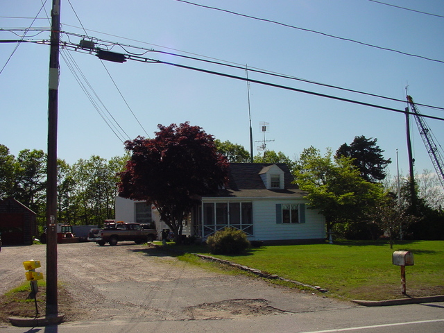 WBLQ transmitter building