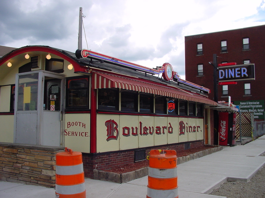 Boulevard Diner