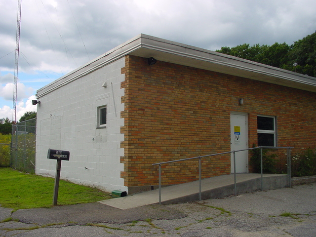 WVEI transmitter building