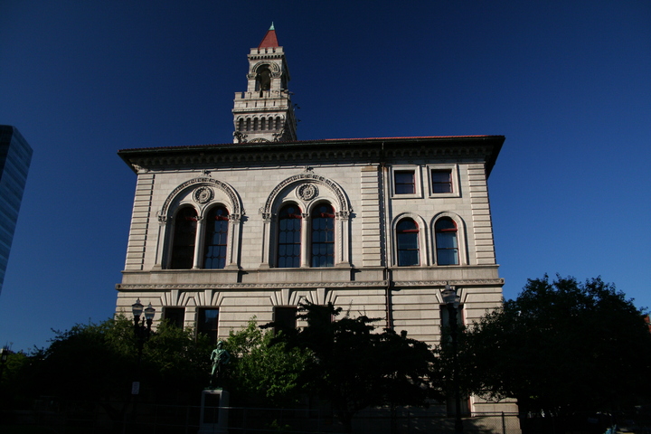 Worcester City Hall, south faade