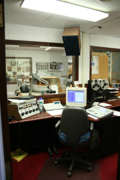 WJDA newsroom