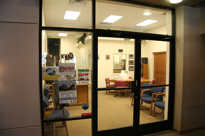 KVNA lobby