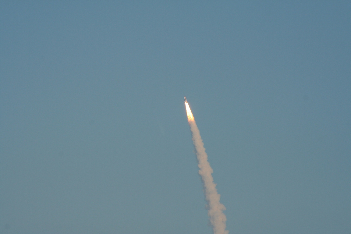 Shuttle ascent (IV)